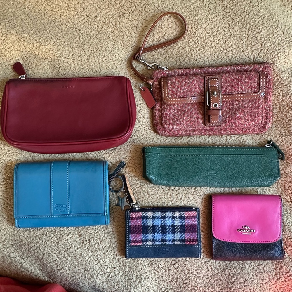 Coach SLG lot